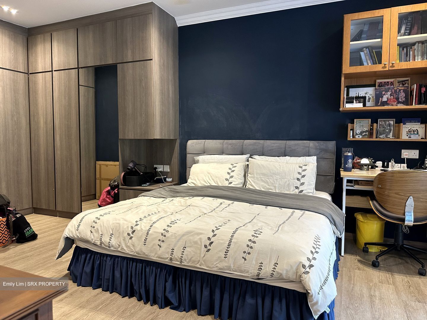 Parry Avenue (D19), Terrace #543510491